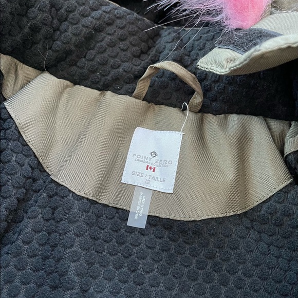 Point Zero Puffer - Picture 4 of 4